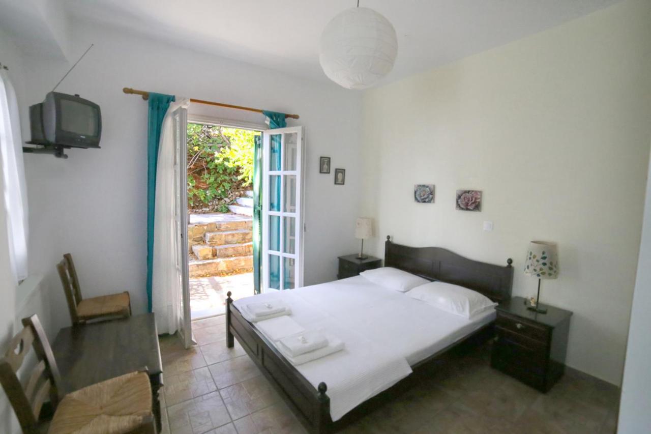 Studios Argyri Agios Kirykos  ภายนอก รูปภาพ
