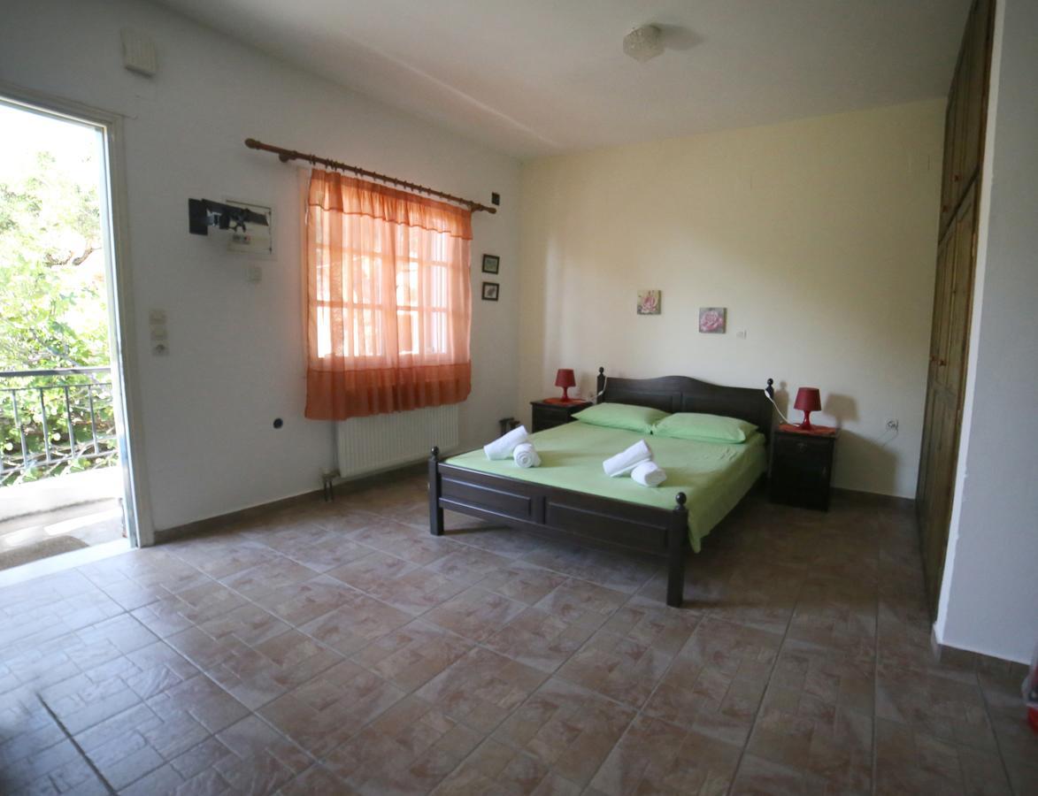 Studios Argyri Agios Kirykos  ภายนอก รูปภาพ